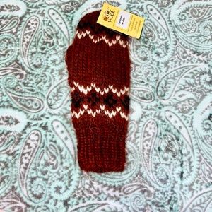 NWT Vik Pair of Women’s Wool Mittens